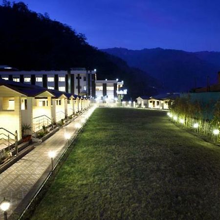 Cygnett Resort Grand Shiva Shivpuri  Экстерьер фото
